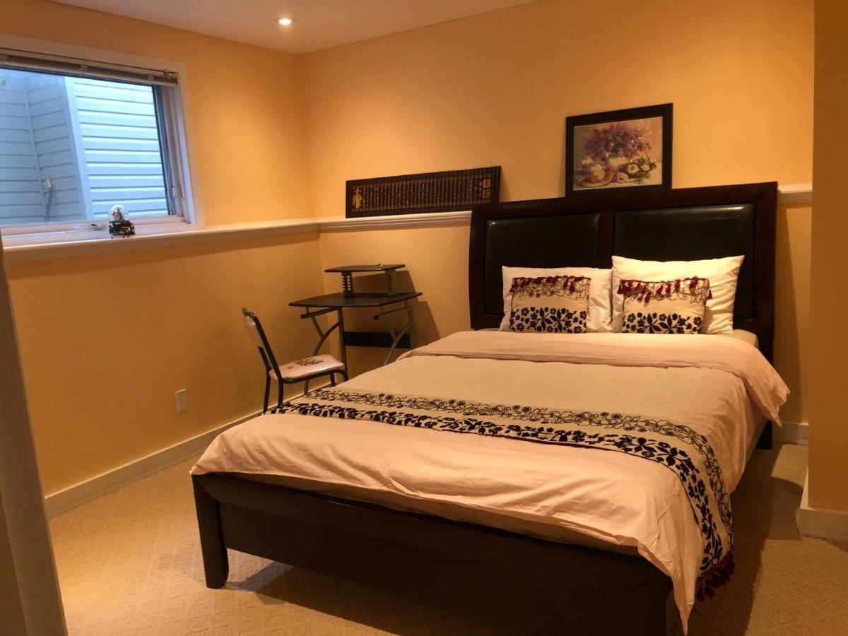 Citadel Hill Cr Community! Apartment Calgary Bagian luar foto