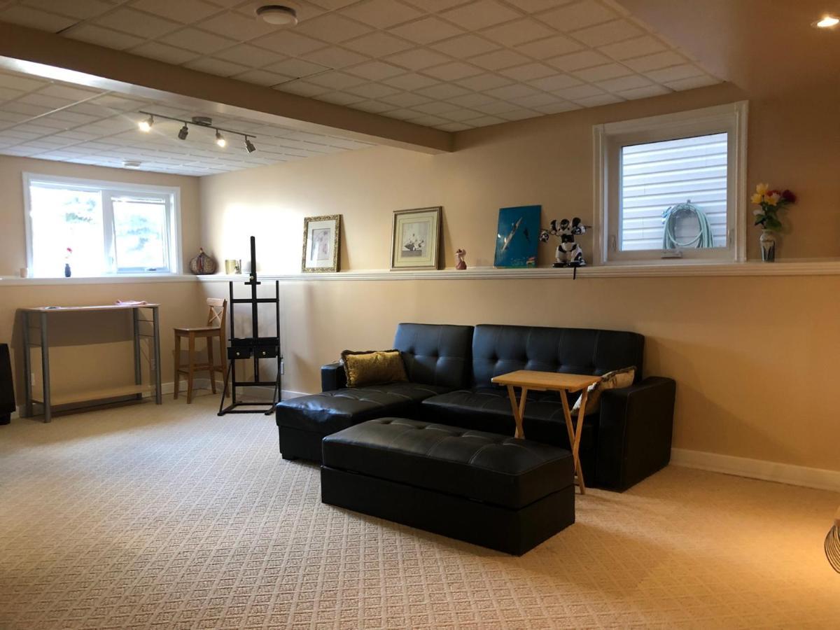 Citadel Hill Cr Community! Apartment Calgary Bagian luar foto