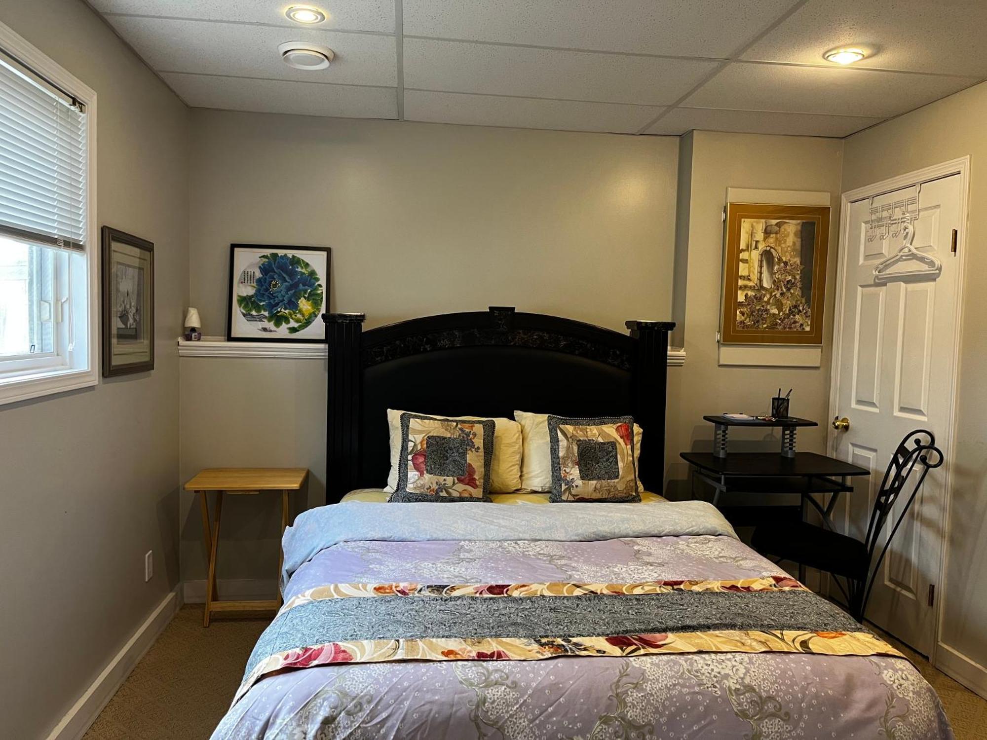Citadel Hill Cr Community! Apartment Calgary Bagian luar foto